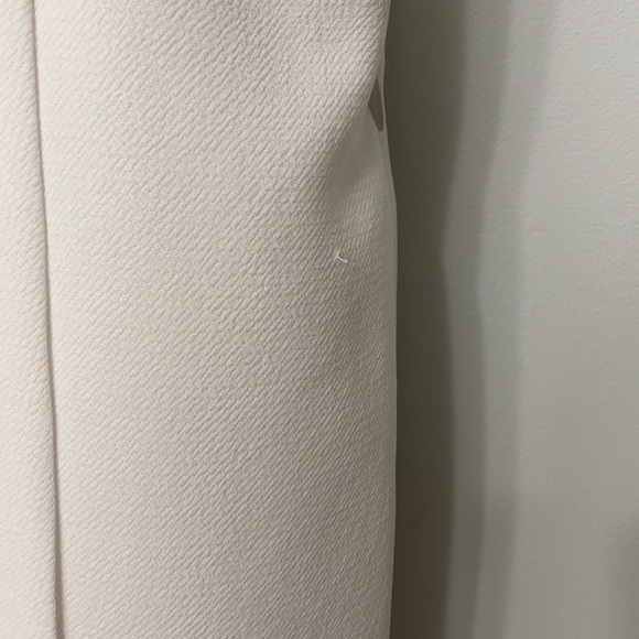 White BCBG Dress Size 4 - Picture 9 of 10